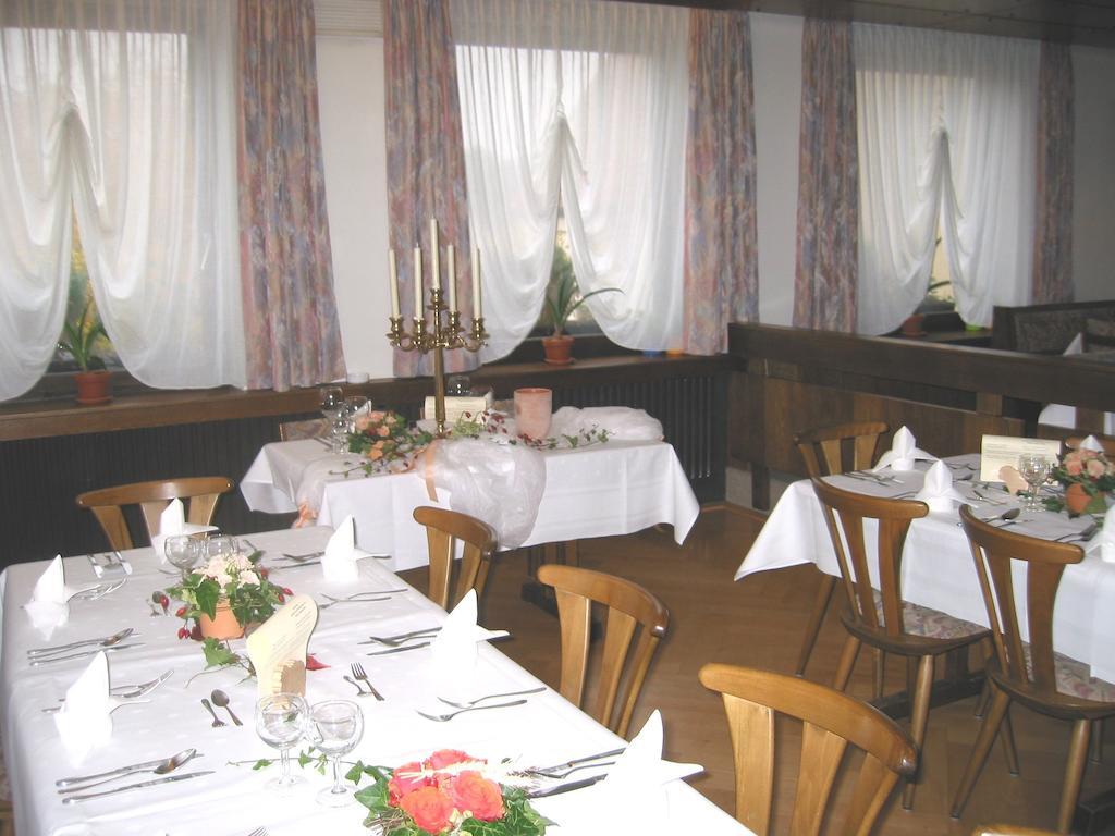 Gasthof Zum Lamm Gomadingen ภายนอก รูปภาพ